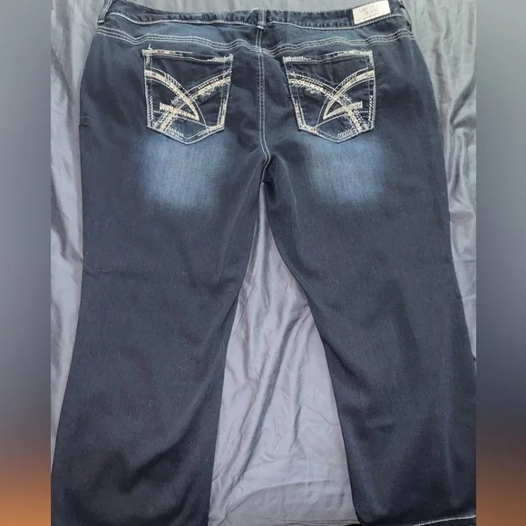 Amethyst Jeans Dark Blue boyfriend cut - Picture 4 of 5